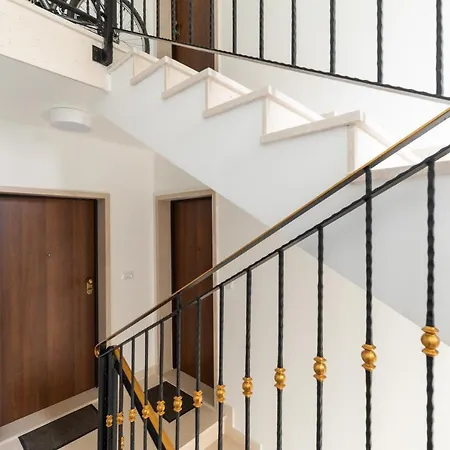 Iva Apartment *