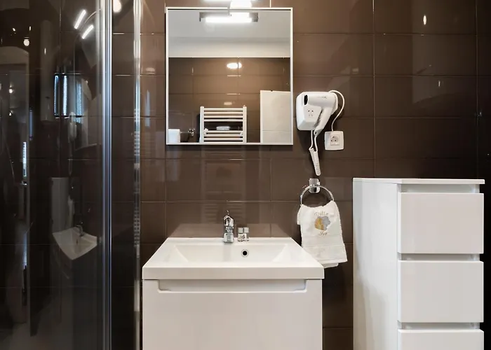 Iva Апартаменты *