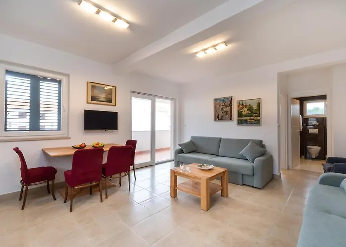 Апартаменты Iva